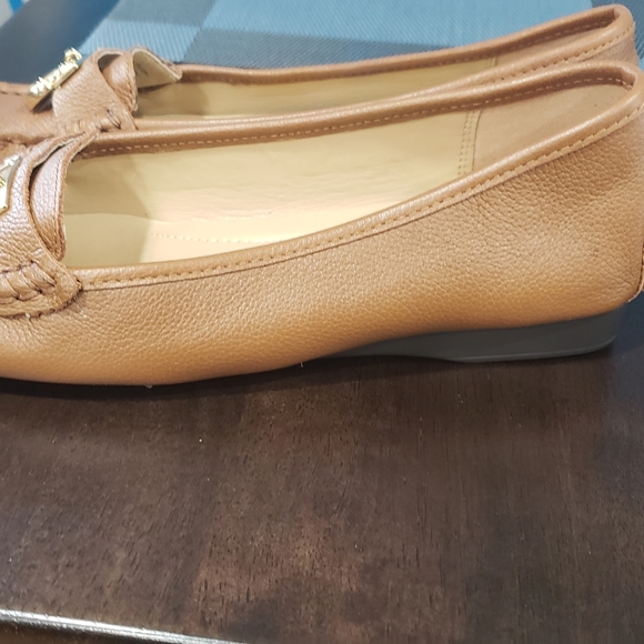 Michael Michael Kors slip on shoes - Picture 3 of 4